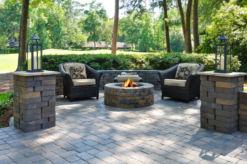 Paver Patio with Accessory Features